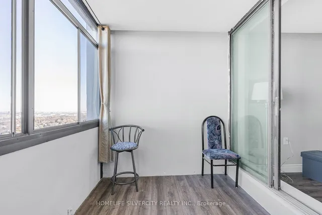 Additional image 34 of 18 Knightsbridge Rd Unit 2303