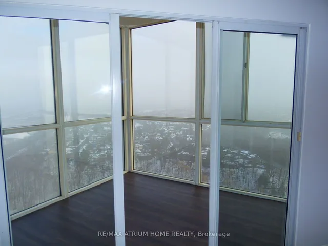 Additional image 11 of 7 Concorde Pl Unit 2901