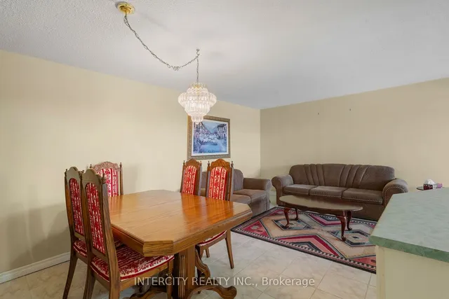 Additional image 7 of 61 Markbrook Lane Unit PH3