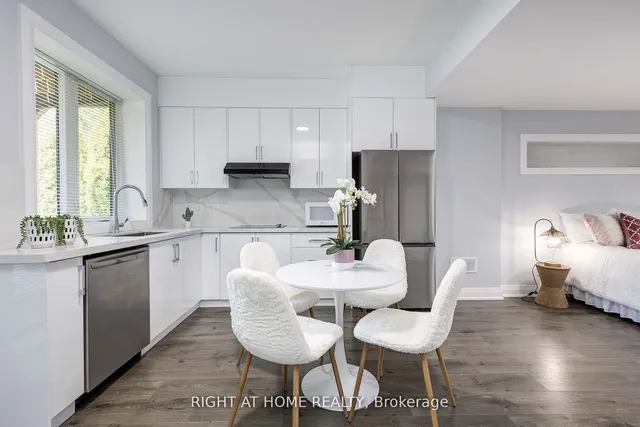 Additional image 33 of 574A Pharmacy Ave