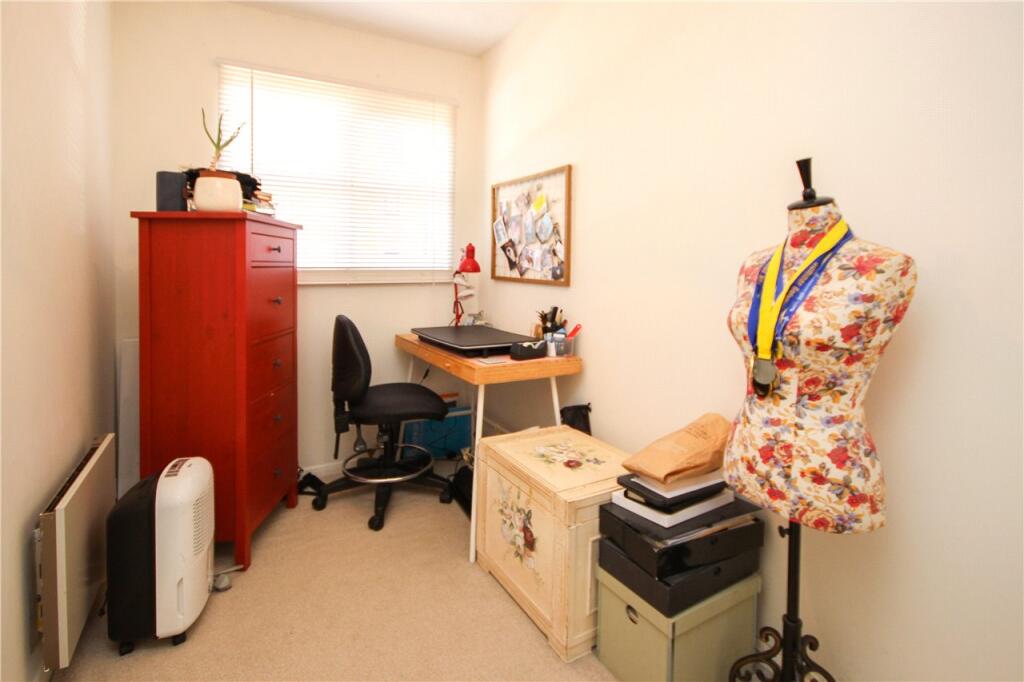 Additional image 16 of Milford Close, St. Albans, Hertfordshire, AL4