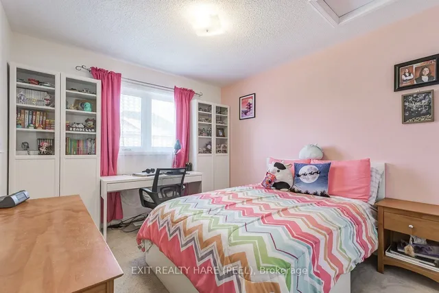 Additional image 31 of 19 Sandyside Cres