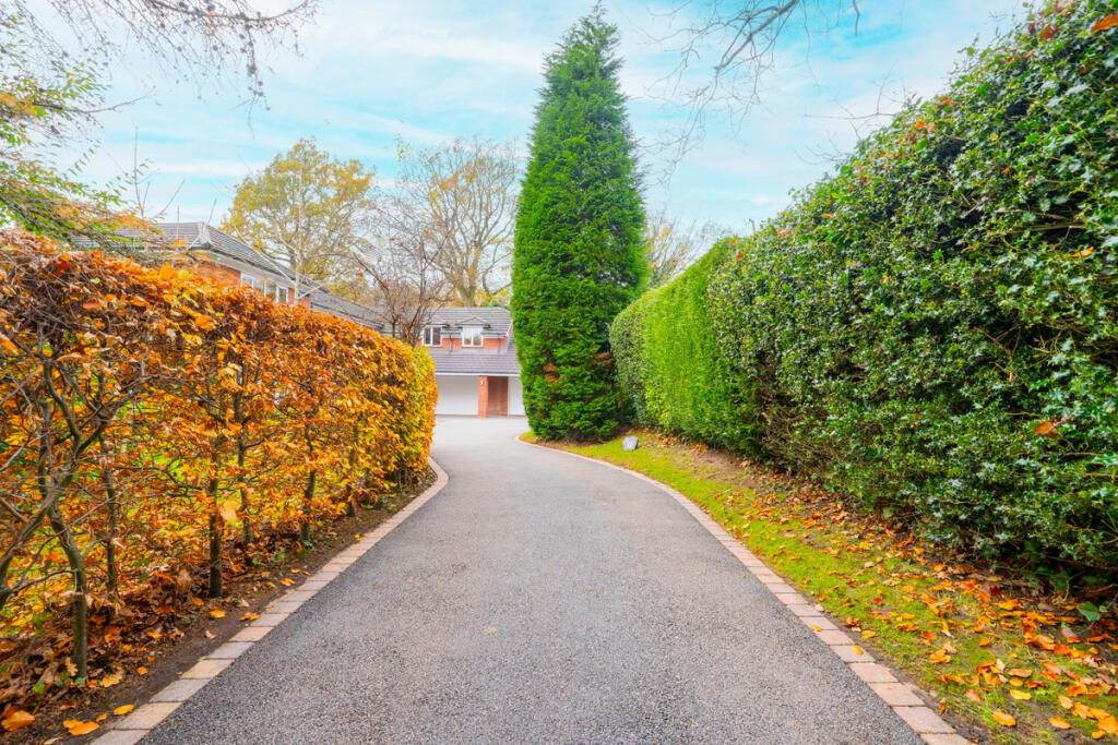 Additional image 48 of Denehurst Close, Barnt Green, Worcestershire B45 8HR