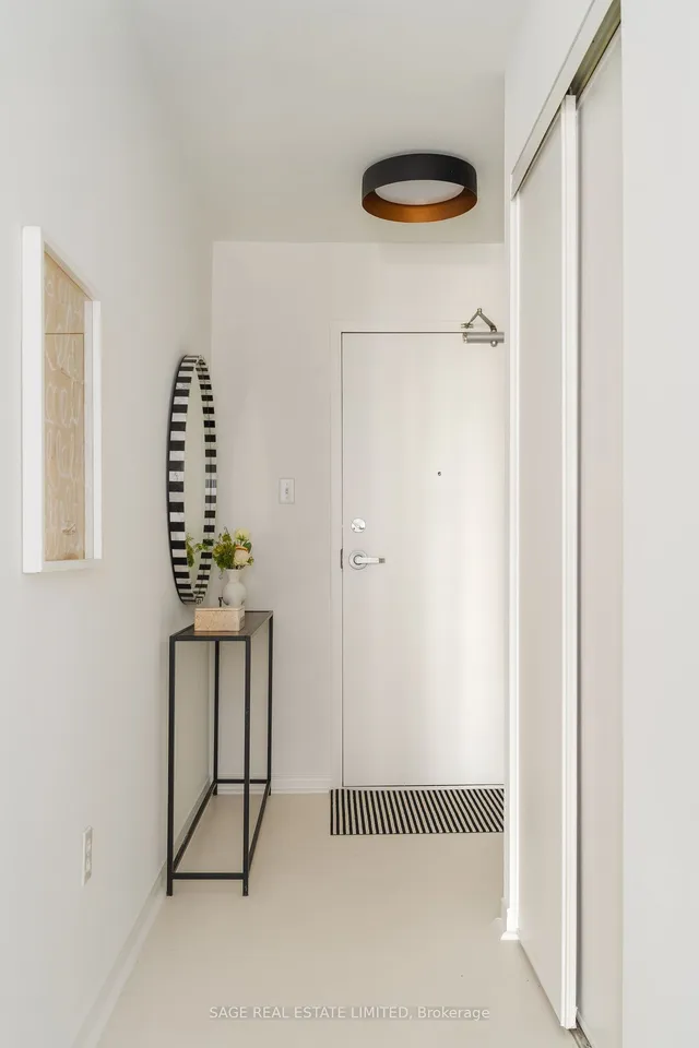 Additional image 25 of 70 Mill St Unit 704