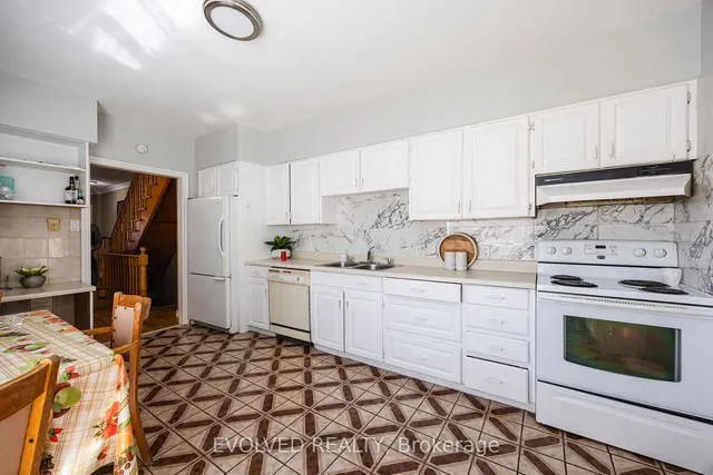 Additional image 25 of 21 Torrens Ave