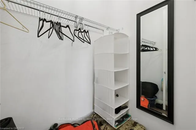 Additional image 22 of 118 KING STREET EAST Unit 313