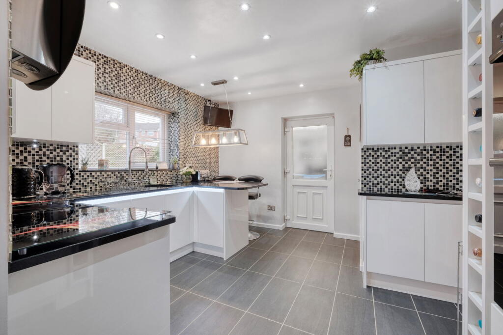 Additional image 6 of Vicarage Crescent, Redditch B97 4RP