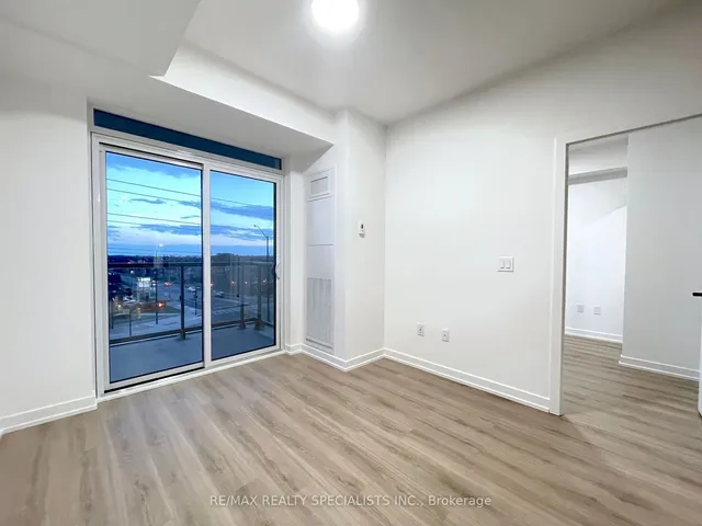 Additional image 3 of 10 Lagerfeld Dr Unit 412