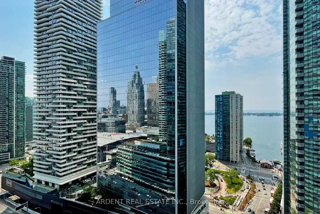 Additional image 32 of 14 York St Unit 2401