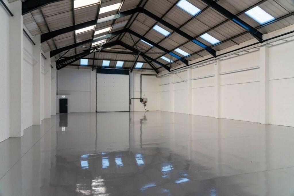 Additional image 4 of Unit 5 A1(M) Business Centre Dixons Hill Road  Welham Green Hertfordshire A