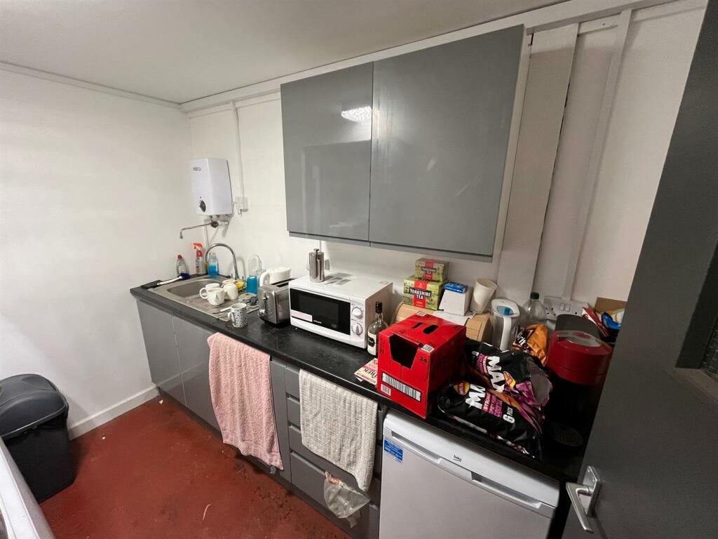 Additional image 9 of Weights Farm Business Park, Redditch B97 6RG