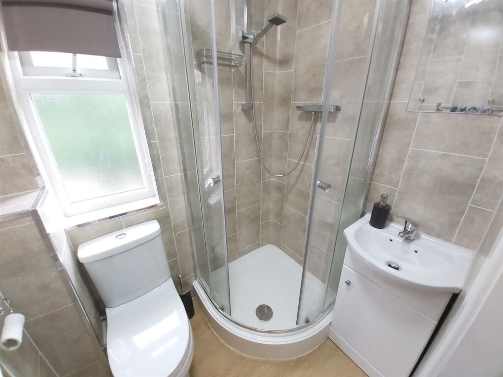 Additional image 5 of North Road