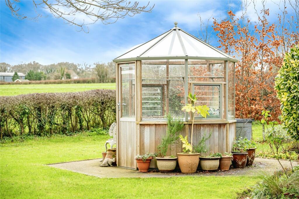 Additional image 15 of Hillier Cottages, Standerwick