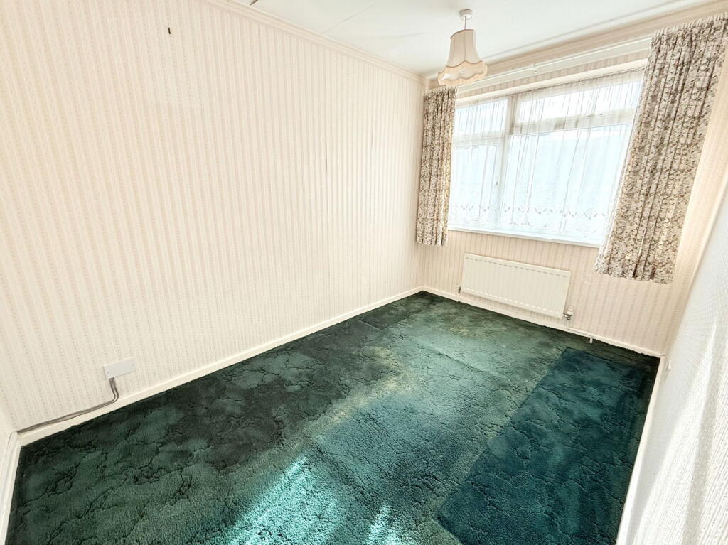 Additional image 10 of Astley Walk, Shirley