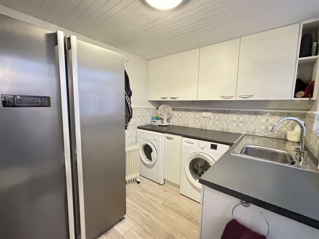 Additional image 12 of Hadendale, Cradley Heath