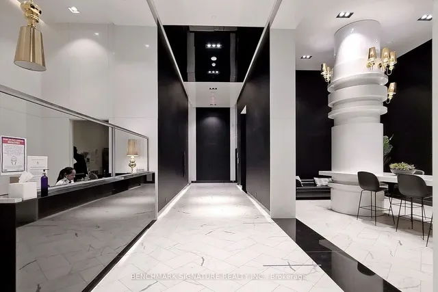 Additional image 3 of 87 Peter St Unit 3701