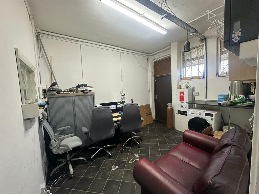Additional image 14 of Moseley Road, B12 9AD, Birmingham