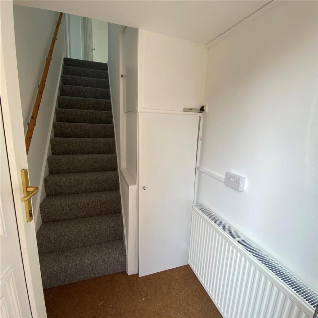 Additional image 9 of Poplars Close, Hatfield