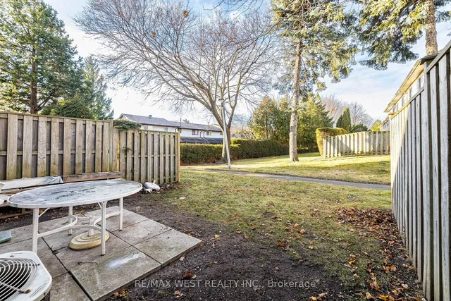 Additional image 30 of 50 Blackwell Ave Unit 29