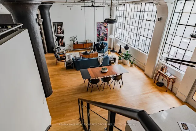 Additional image 17 of 245 Carlaw Ave Unit 210A