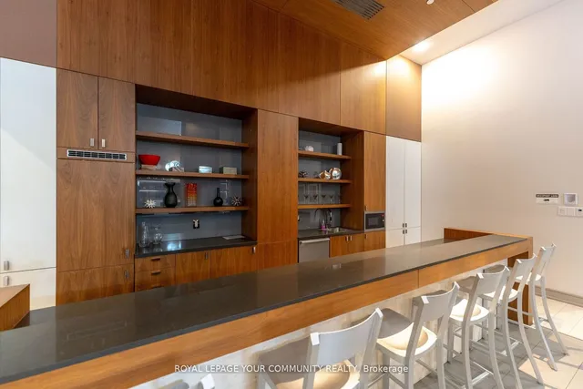 Additional image 20 of 295 Adelaide St Unit 410