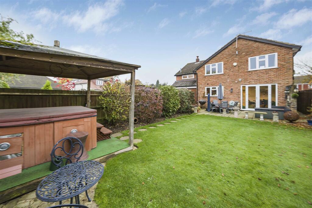 Additional image 19 of Maplefield Park Street, St. Albans