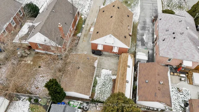 Additional image 31 of 131 East 42nd St