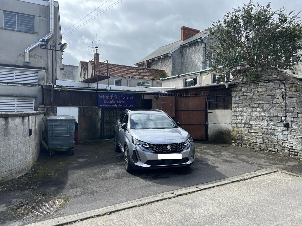 Additional image 4 of 116 High Street, Street, BA16 0EW