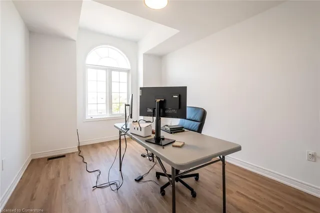 Additional image 34 of 370 Stonehenge Dr Unit 19