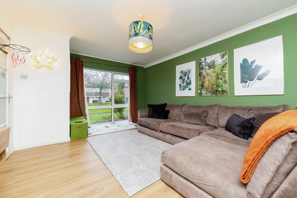 Additional image 7 of Park Meadow, Hatfield