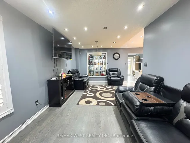 Additional image 17 of 32 Loons Call Cres