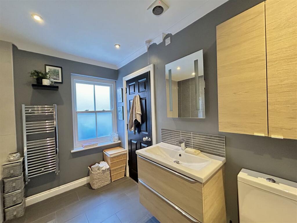 Additional image 10 of Corngreaves Road, Cradley Heath