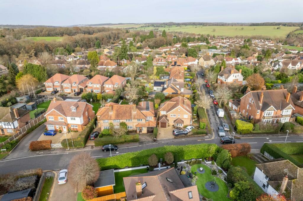 Additional image 26 of Ox Lane, Harpenden, Hertfordshire, AL5