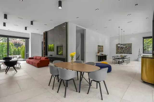 Additional image 16 of 108 Stratford Cres