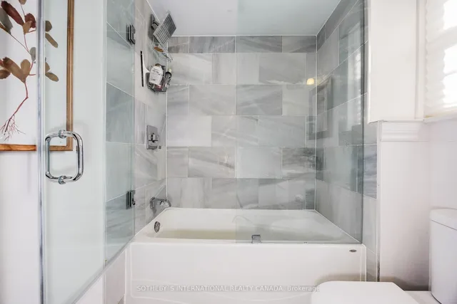 Additional image 22 of 57 Sandringham Dr