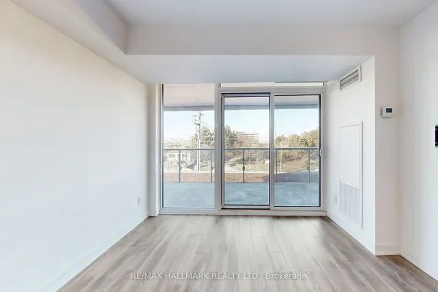 Additional image 4 of 160 Flemington Rd Unit 413