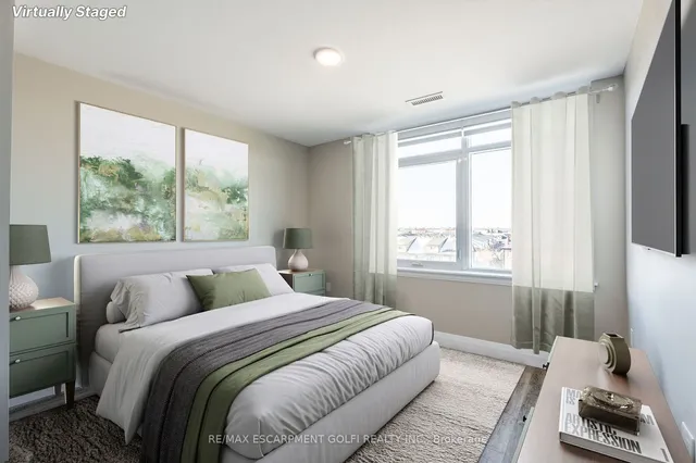 Additional image 23 of 1 Redfern Ave Unit 329