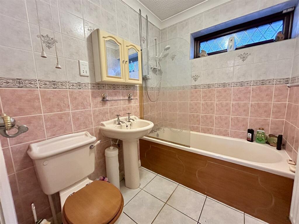 Additional image 8 of Spinners End Drive, Cradley Heath