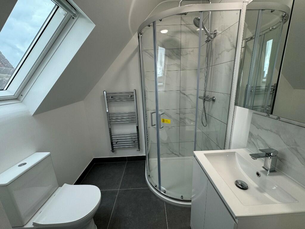 Additional image 9 of Bradmore Green, AL9