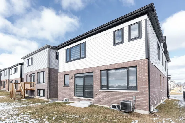 Additional image 26 of 55 Yale Dr