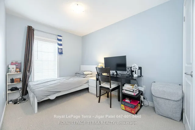 Additional image 35 of 2220 Queensway Dr Unit 2