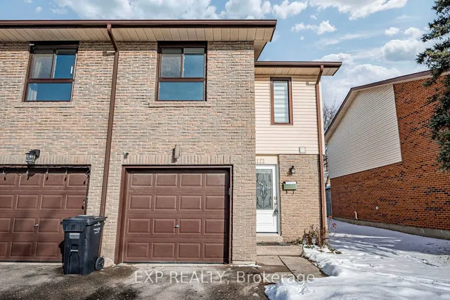112 Collins Cres Unit 111