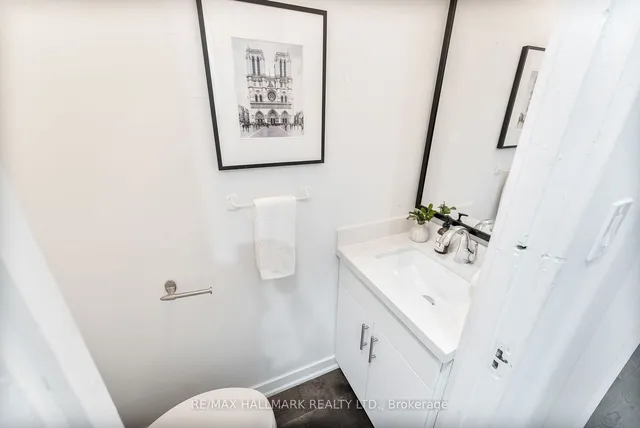 Additional image 13 of 15 Ferrier Ave