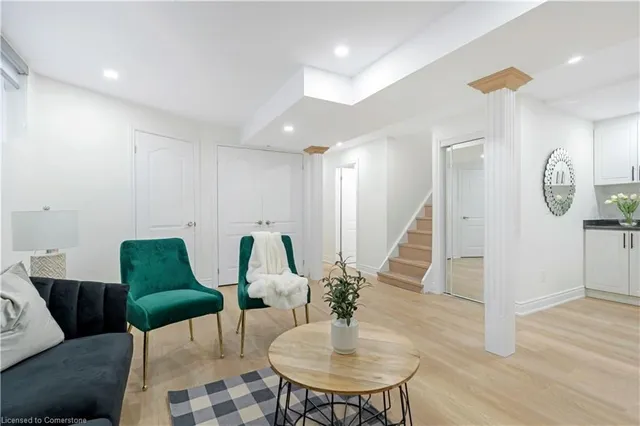 Additional image 25 of 49 Belleau St