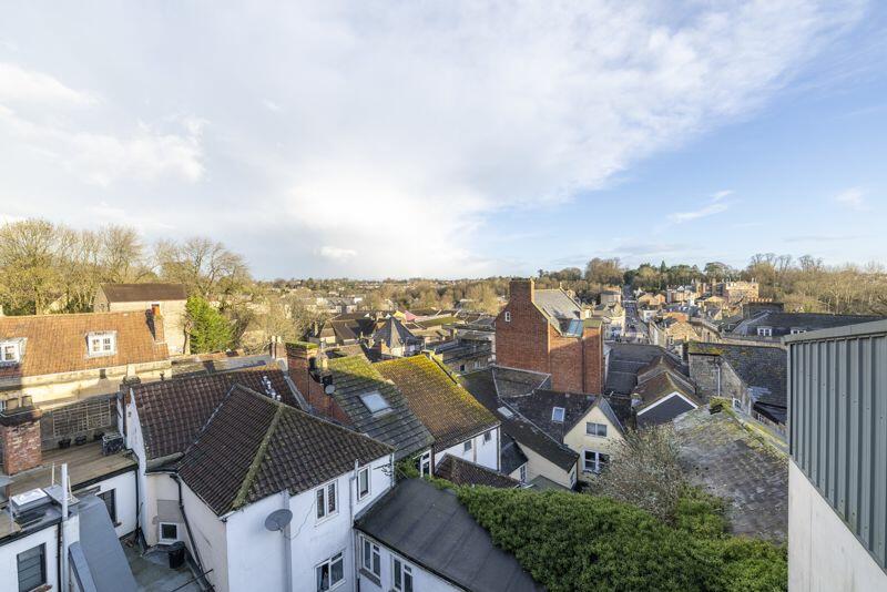 Additional image 19 of A contemporary penthouse apartment in central Frome
