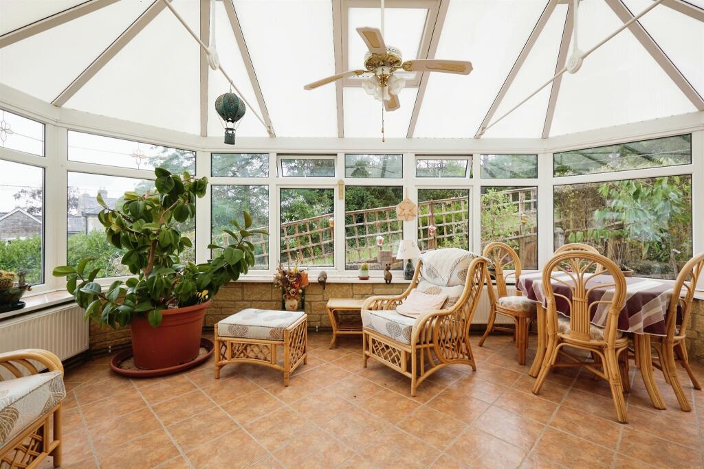 Additional image 13 of Grants Close, WINCANTON