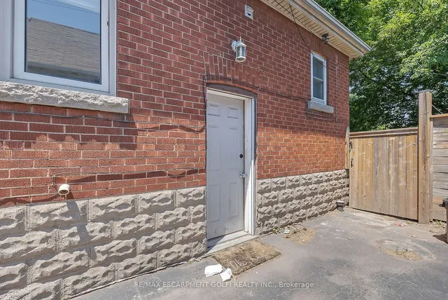 Additional image 30 of 1617 Main St