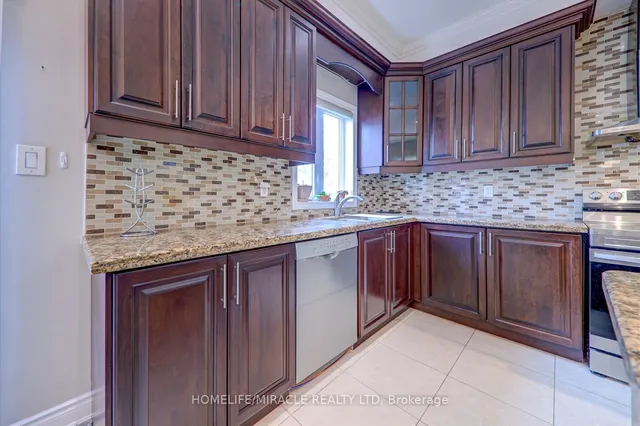 Additional image 12 of 6 Haddon Ave