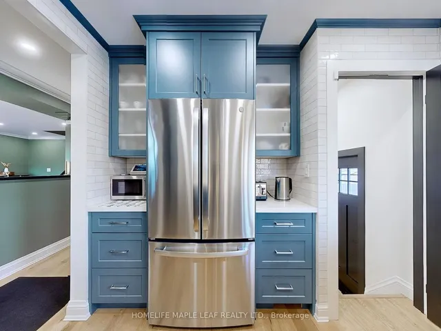 Additional image 12 of 62 Montrose Ave