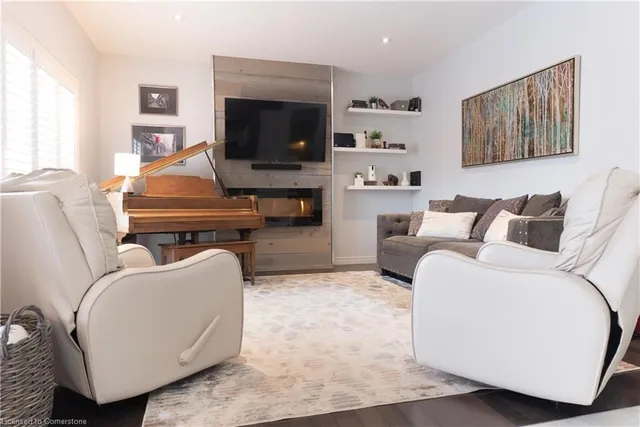 Additional image 6 of 183 Pumpkin Pass